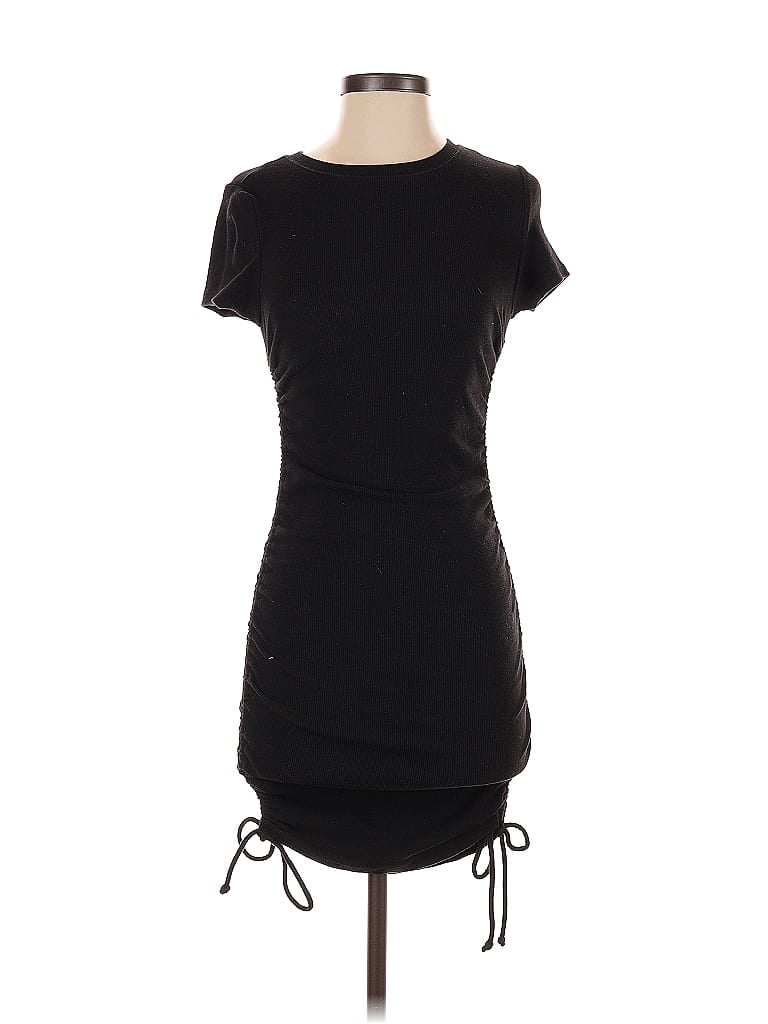 Pre-owned Garage Casual Dress In Black