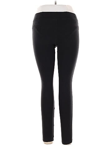Liz Lange Maternity Active Pants (view 2)