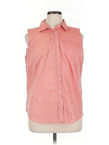 St. John's Bay Sleeveless Button-Down Shirt (view 1)