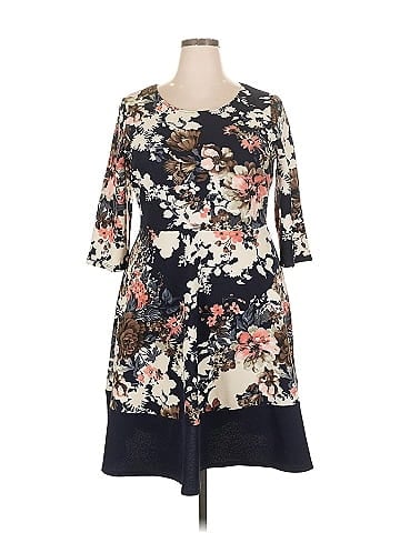 Gilli Casual Dress (view 1)