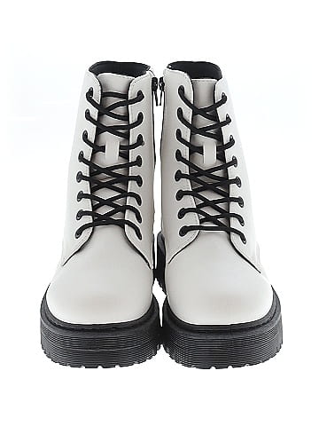 Qupid Boots (view 2)