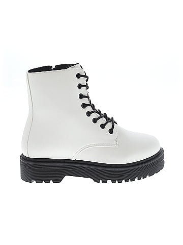 Qupid Boots (view 1)