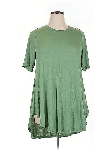 Lane Bryant Short Sleeve T-Shirt (view 1)
