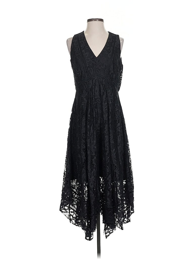 Click to view more detailed imagery on our partner's website Pre-owned Taylor Cocktail Dress In Black