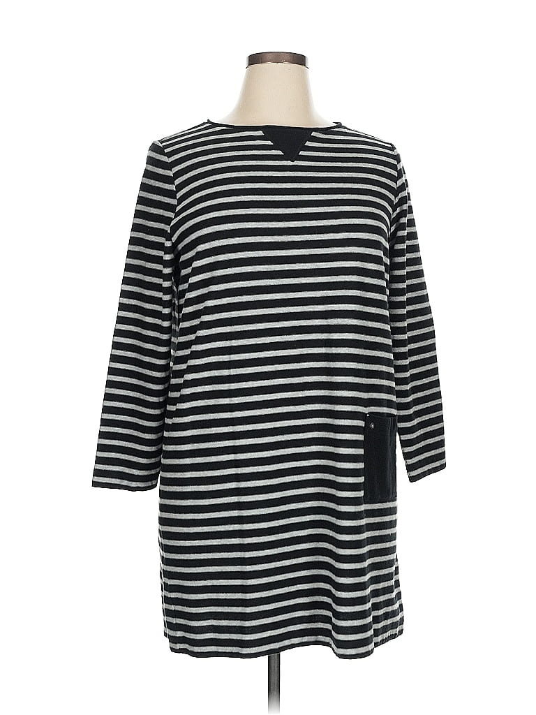 Pre-owned Jjill Pullover Sweater In Black