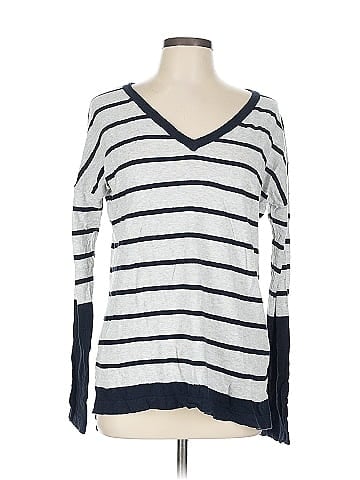 Fate Pullover Sweater (view 1)