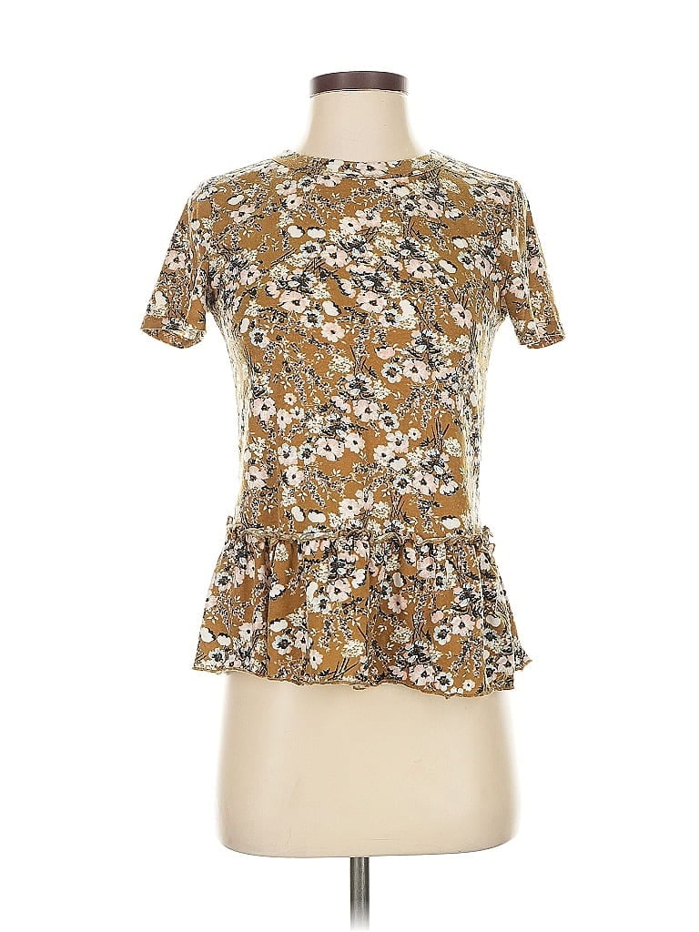 Pre-owned Xhilaration Short Sleeve Top Gold Mock Neckline Tops