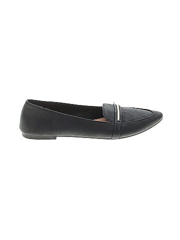 Unbranded Flats (view 1)