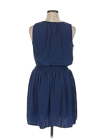 Gap Casual Dress (view 2)