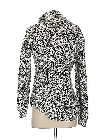 RD Style Turtleneck Sweater (view 2)