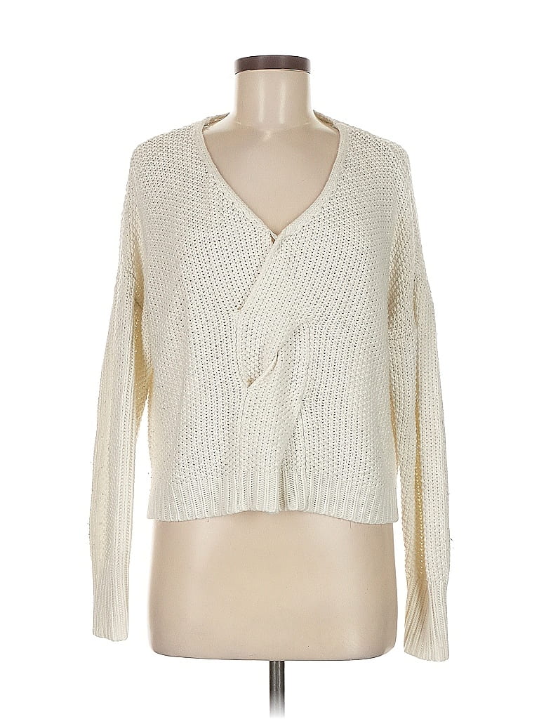 Click to view more detailed imagery on our partner's website Pre-owned Moon & Meadow Pullover Sweater In White