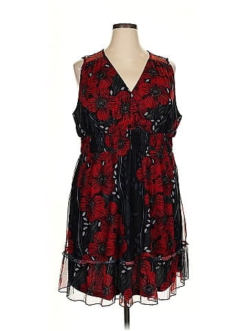 Suzanne Betro Cocktail Dress (view 1)