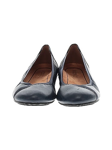 Vionic Flats (view 2)