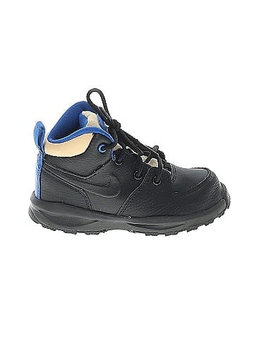 Nike Boots (view 1)