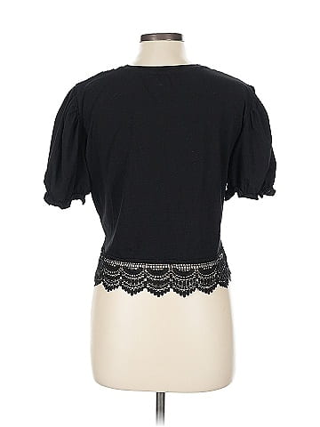 Lululemon Athletica Short Sleeve T-Shirt (view 2)