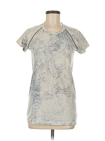 Lululemon Athletica Short Sleeve T-Shirt (view 1)