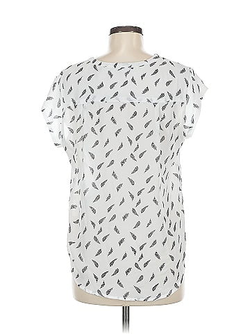Fun2Fun Short Sleeve Blouse (view 2)