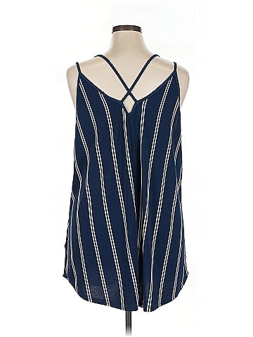 Lularoe Tank Top (view 2)