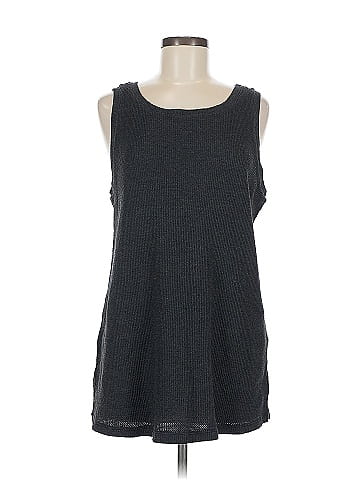 t.la Sleeveless T-Shirt (view 1)