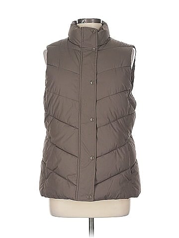 Gap Outlet Vest (view 1)