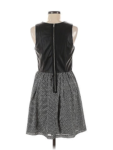 Willow & Clay Casual Dress (view 2)