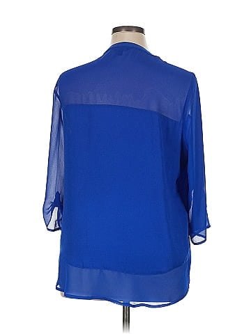 Express Outlet 3/4 Sleeve Blouse (view 2)