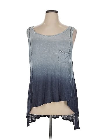 Everleigh Sleeveless T-Shirt (view 1)