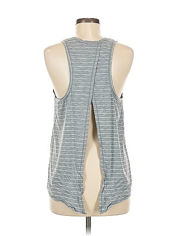 Gap Fit Sleeveless T-Shirt (view 2)