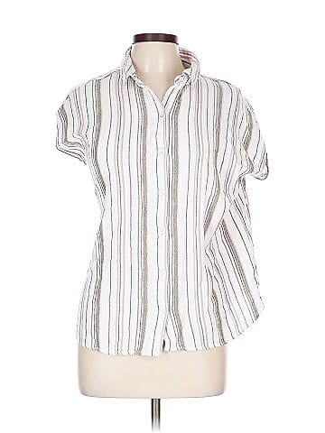 Sonoma Goods for Life Short Sleeve Button-Down Shirt (view 1)