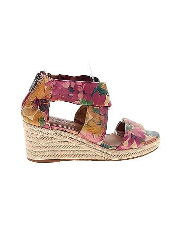 Patricia Nash Wedges (view 1)