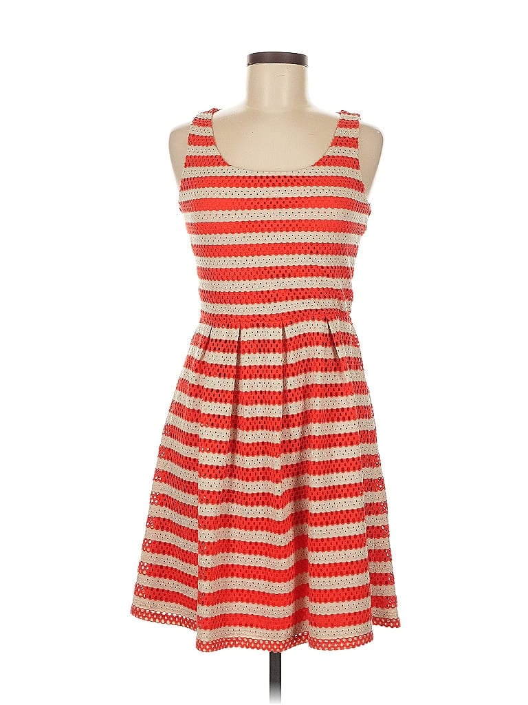 Click to view more detailed imagery on our partner's website Pre-owned Elle Casual Dress In Red