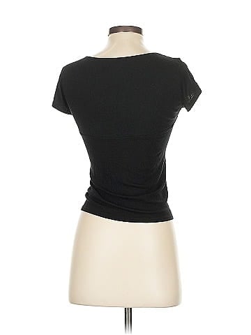 Victoria's Secret Short Sleeve T-Shirt (view 2)