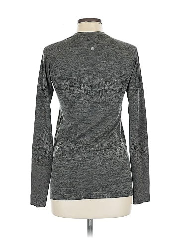 Lululemon Athletica Long Sleeve T-Shirt (view 2)