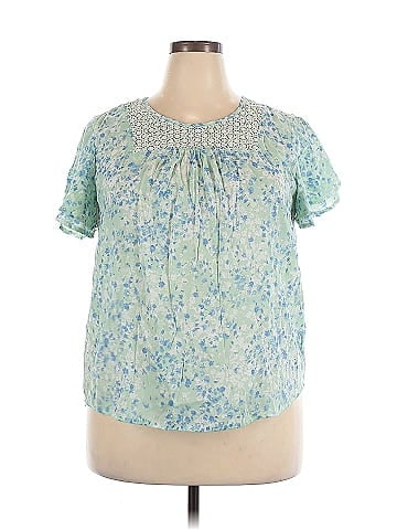 Liz Claiborne Short Sleeve Blouse (view 1)