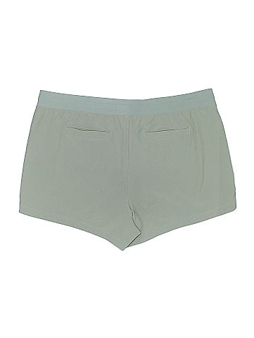 Gap Fit Shorts (view 2)