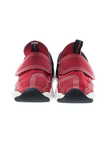 Air Jordan Sneakers (view 2)