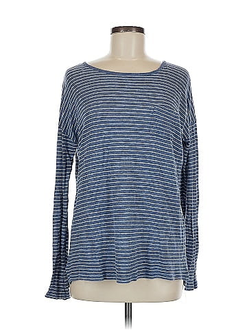 Vince. Long Sleeve T-Shirt (view 1)