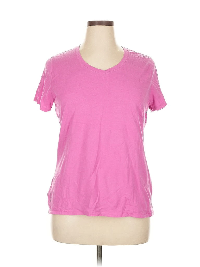 Click to view more detailed imagery on our partner's website Pre-owned Champion Short Sleeve T-shirt In Pink