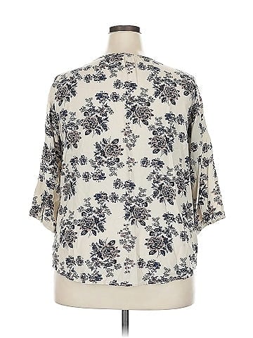 Fun2Fun 3/4 Sleeve Blouse (view 2)