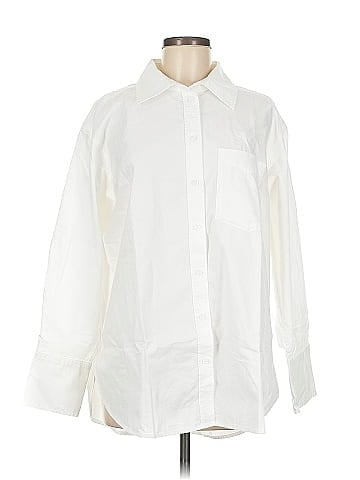 Gap Long Sleeve Button-Down Shirt (view 1)
