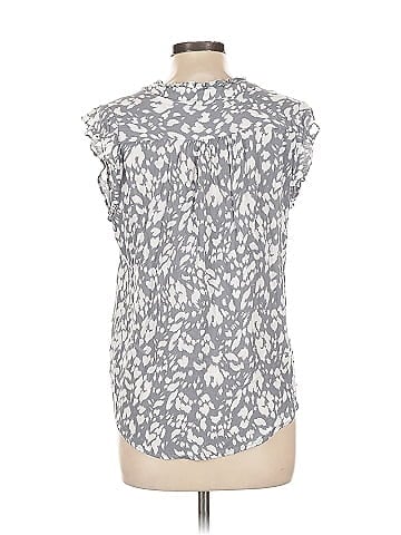 Fun2Fun Sleeveless Blouse (view 2)