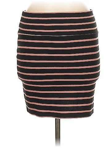 Forever 21 Casual Skirt (view 2)