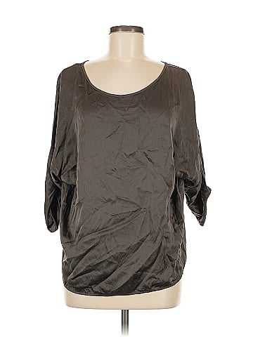 Vince. 3/4 Sleeve Top (view 1)