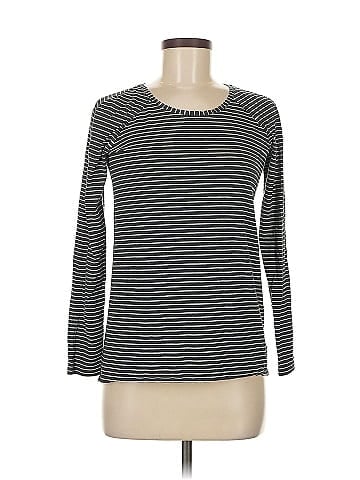 Lululemon Athletica Long Sleeve T-Shirt (view 1)