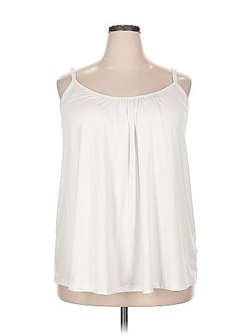 32 Degrees Tank Top (view 1)