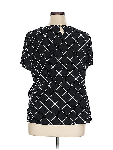 Liz Claiborne Short Sleeve Top (view 2)