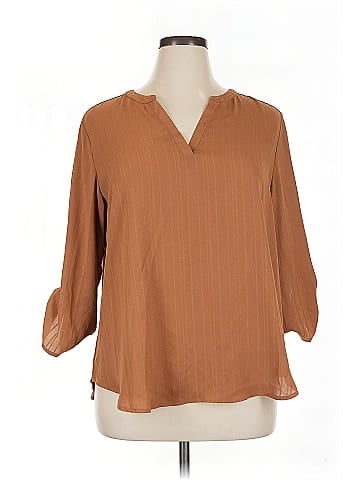 Maurices 3/4 Sleeve Blouse (view 1)