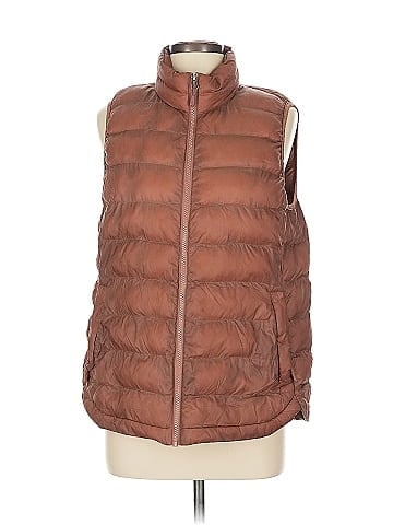 32 Degrees Vest (view 1)
