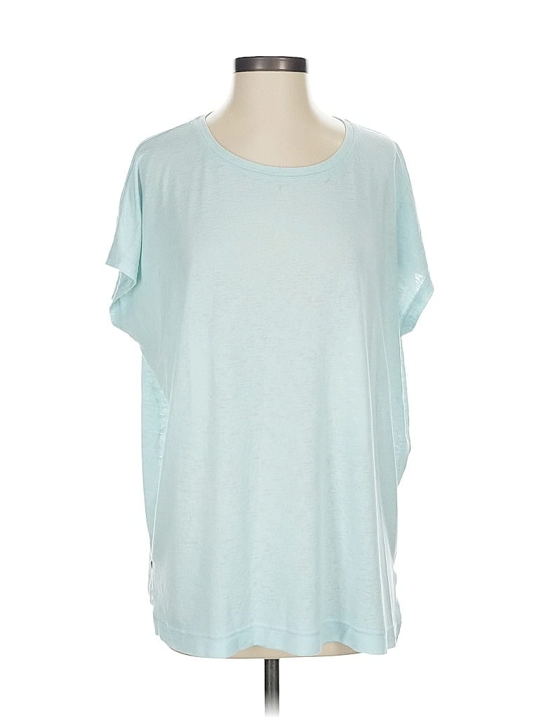 Click to view more detailed imagery on our partner's website Pre-owned Athleta Short Sleeve T-shirt In Blue