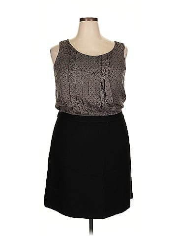 Ann Taylor LOFT Casual Dress (view 1)
